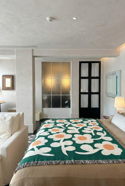 Retro Floral Throw Blanket