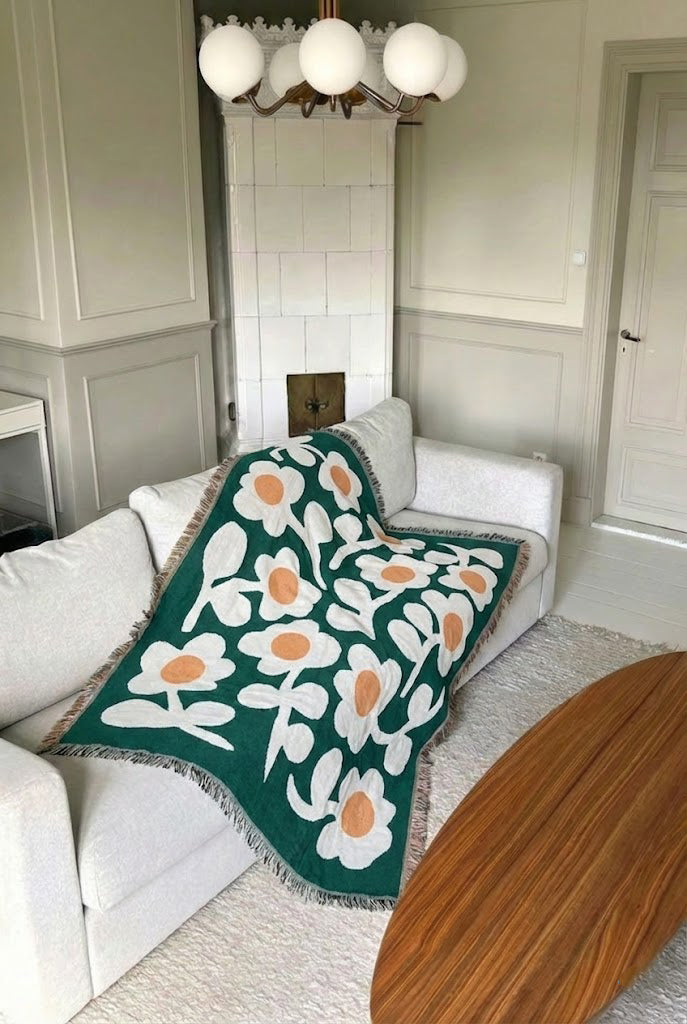 Retro Floral Throw Blanket